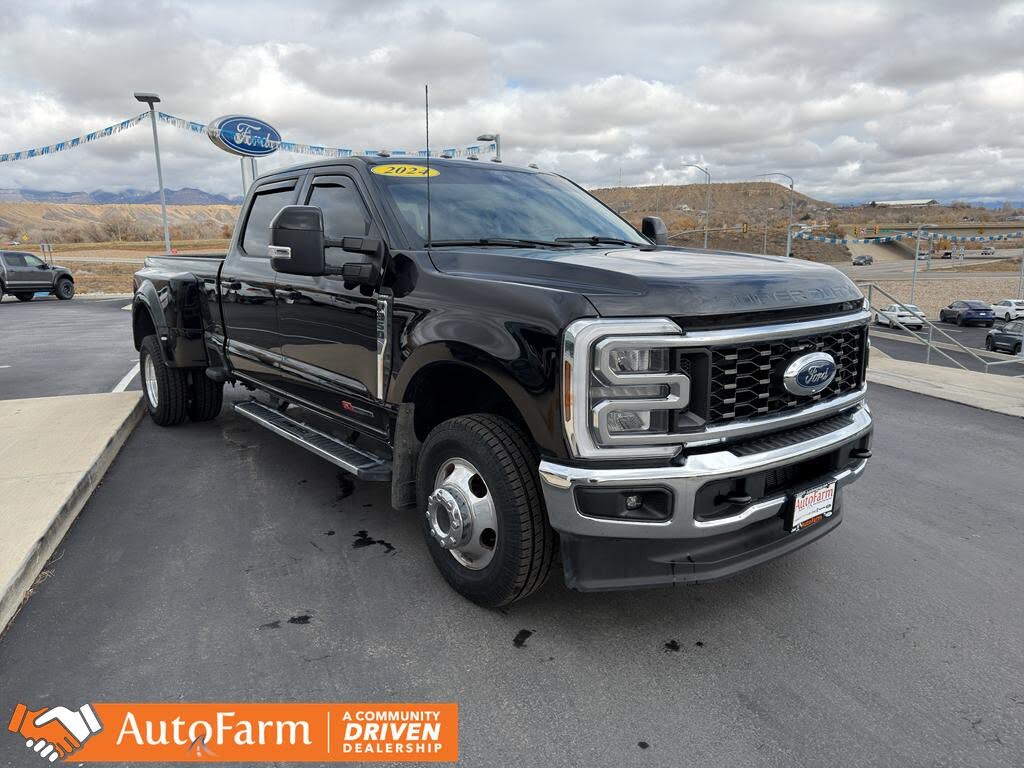 2024 Ford F-350 Super Duty Lariat Crew Cab LB DRW 4WD