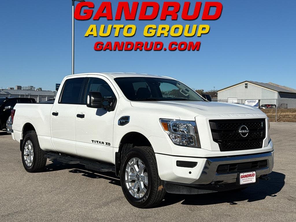 2024 Nissan Titan