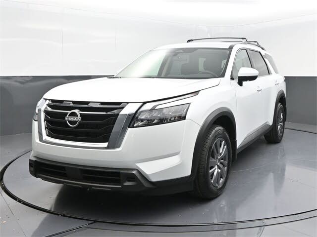 2025 Nissan Pathfinder SV FWD