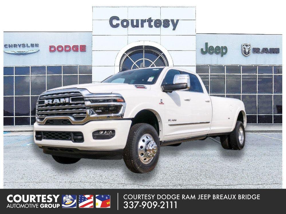 2025 RAM 3500 Limited Crew Cab LB DRW 4WD