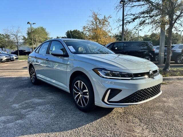 2025 Volkswagen Jetta SE FWD
