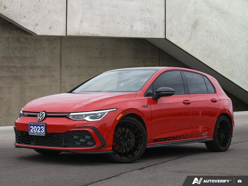 Volkswagen Golf GTI 40th Anniversary Edition FWD 2023