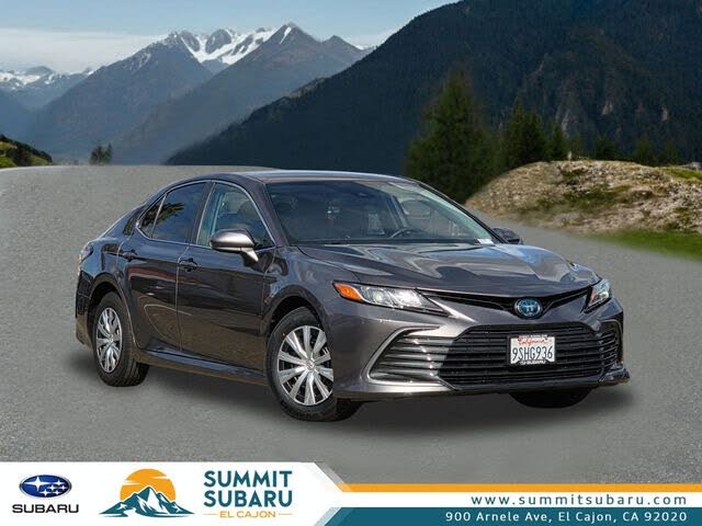 2022 Toyota Camry Hybrid LE FWD