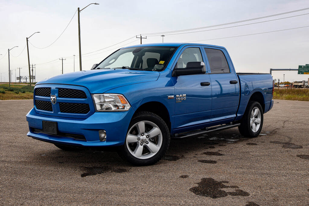 2023 RAM 1500 Classic Express Crew Cab 4WD