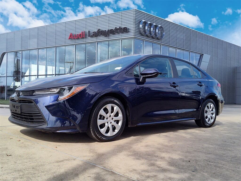 2023 Toyota Corolla LE FWD