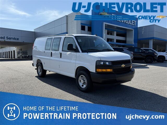 2025 Chevrolet Express Cargo 2500 RWD