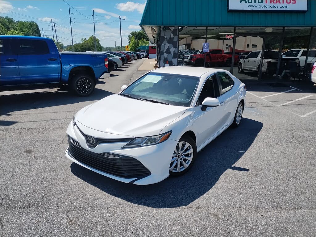 2018 Toyota Camry LE