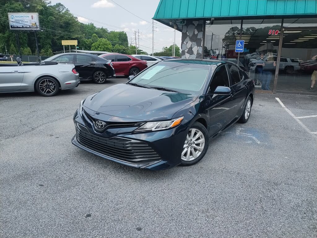 2018 Toyota Camry LE