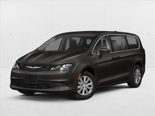 2022 Chrysler Voyager LX FWD