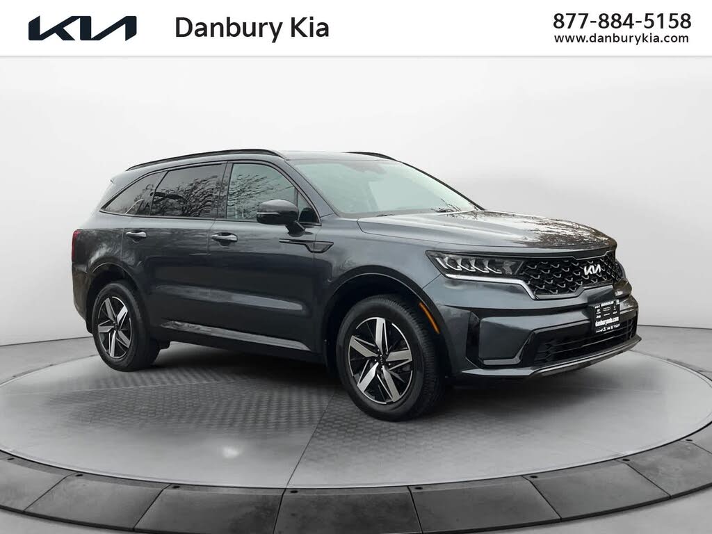 2022 Kia Sorento S FWD