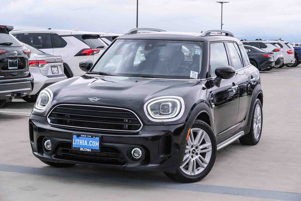 2022 MINI Countryman Cooper FWD