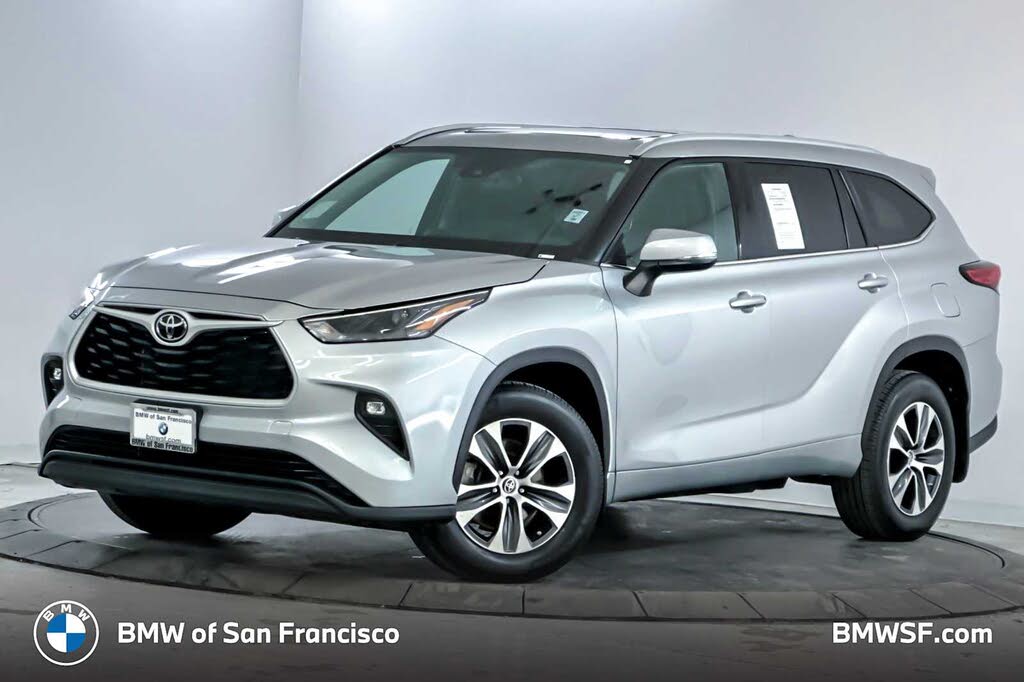 2022 Toyota Highlander XLE AWD