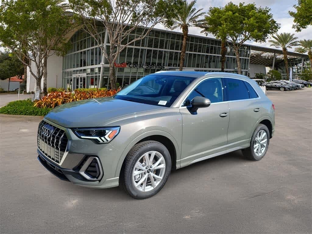 2025 Audi Q3 quattro Premium S Line 45 TFSI