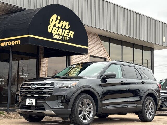 2026 Ford Explorer Active AWD