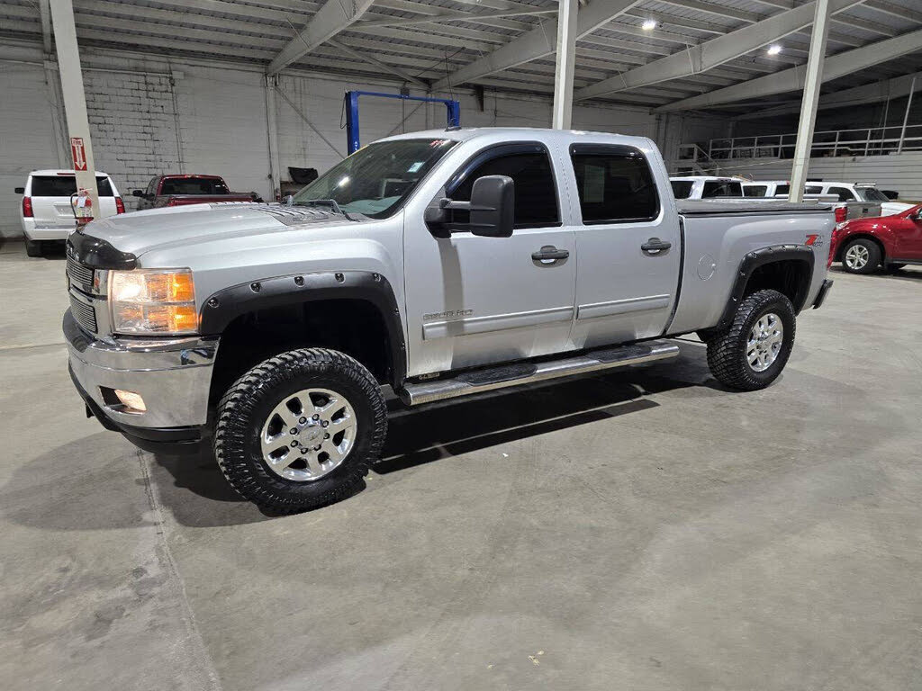 2013 Chevrolet Silverado 2500HD LT Crew Cab 4WD