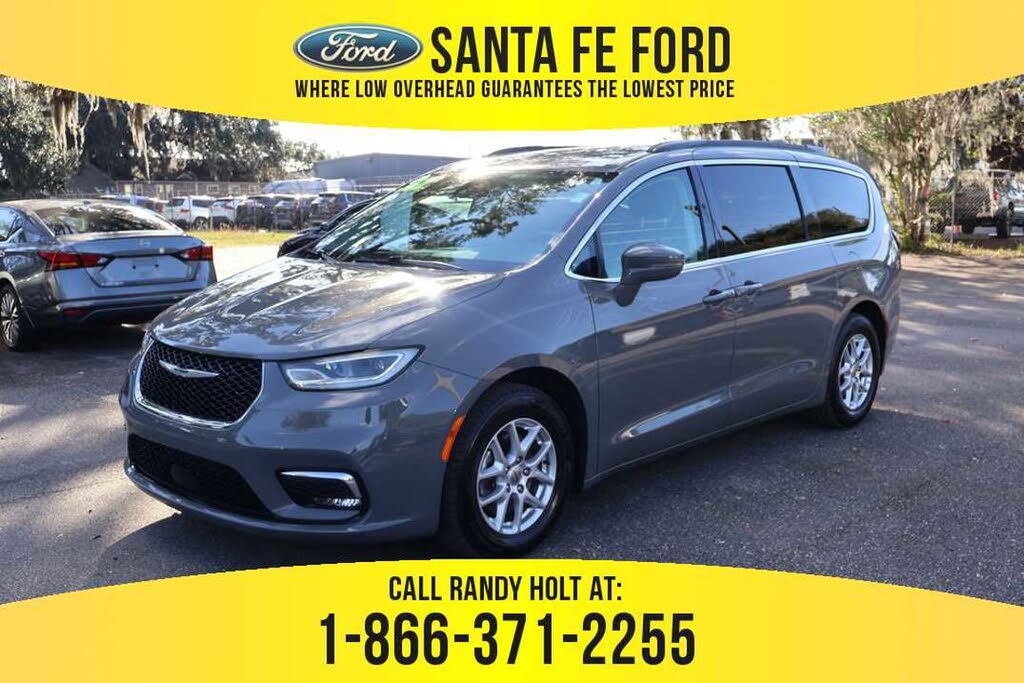 2022 Chrysler Pacifica Touring L FWD