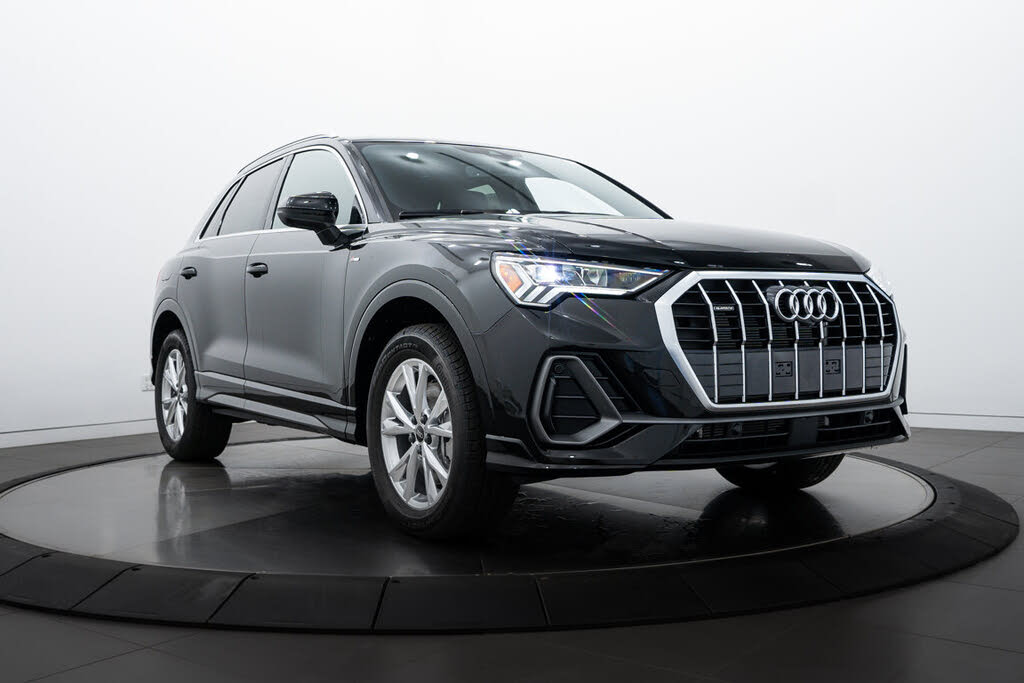 2025 Audi Q3 quattro Premium S Line 45 TFSI