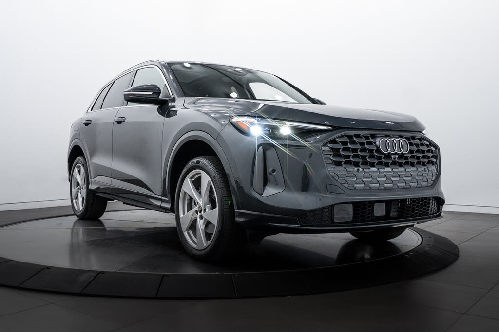 2025 Audi Q5 quattro Premium Plus 40 TFSI