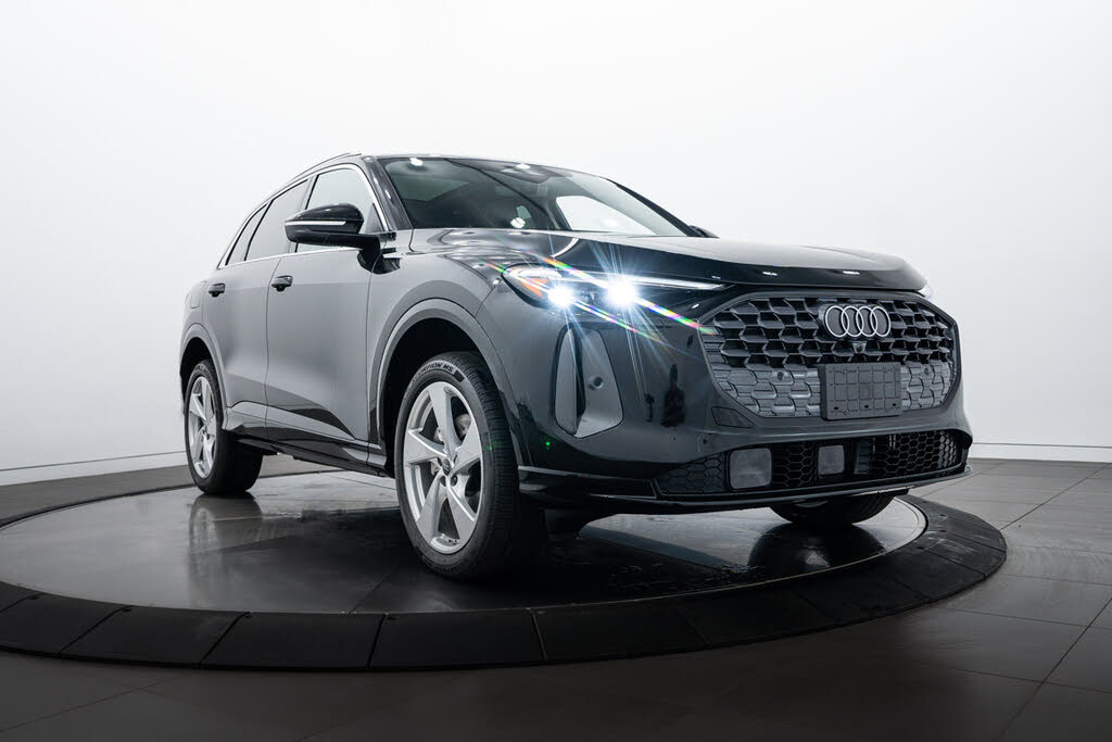 2025 Audi Q5 quattro Premium Plus 40 TFSI