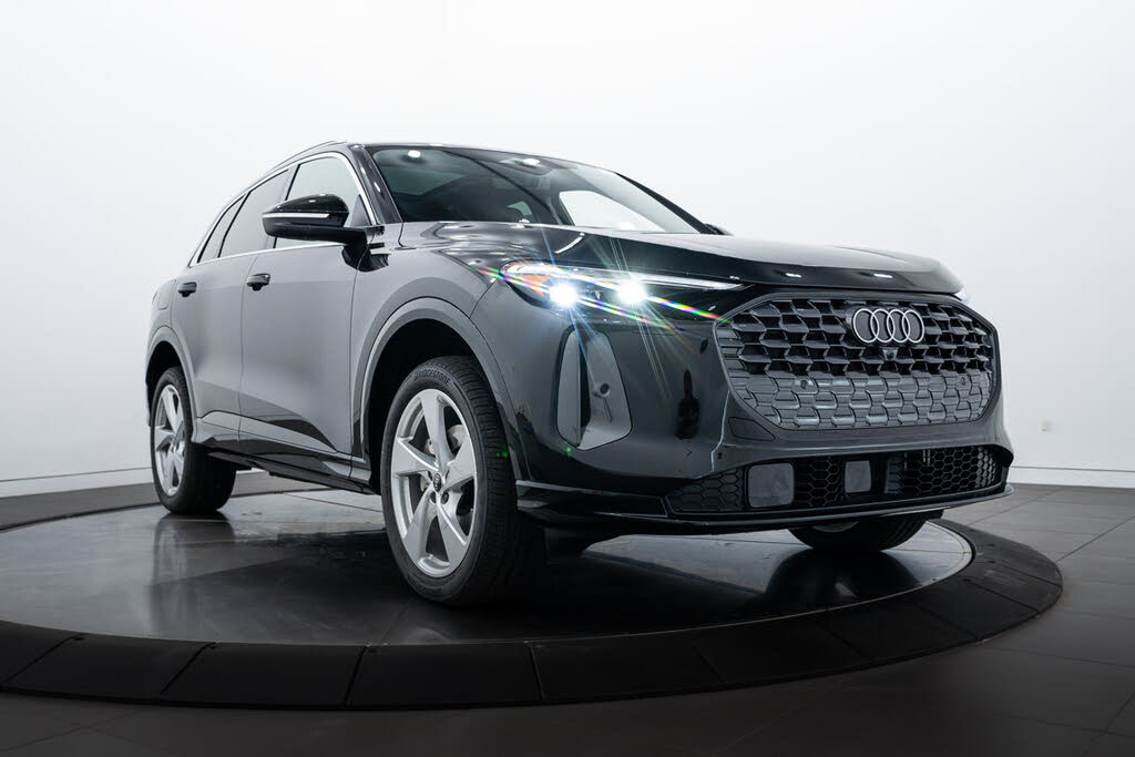 2025 Audi Q5 quattro Premium Plus 40 TFSI