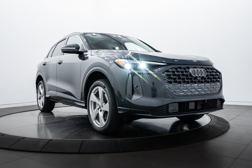 2025 Audi Q5 quattro Premium Plus 40 TFSI