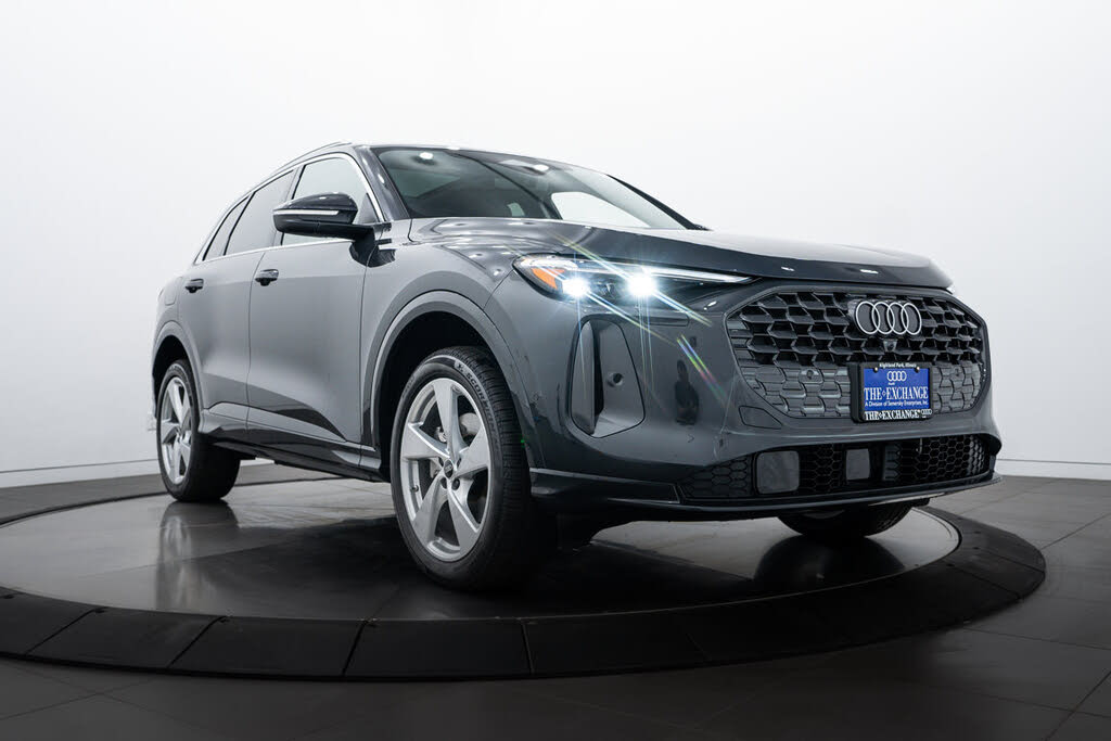 2025 Audi Q5 quattro Premium Plus 40 TFSI