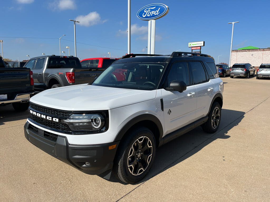2025 Ford Bronco Sport Outer Banks AWD