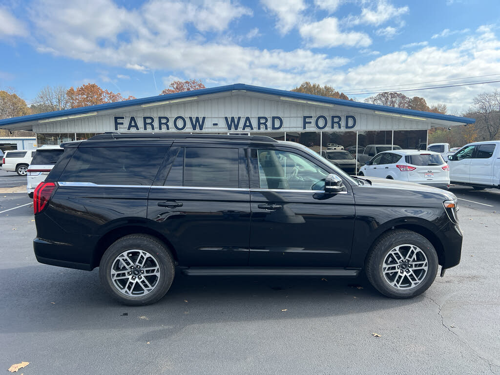 2025 Ford Expedition Active 4WD