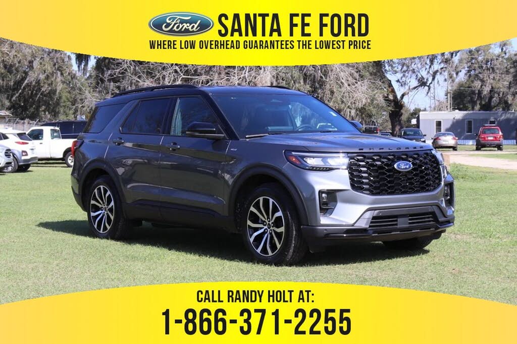 2025 Ford Explorer ST-Line RWD