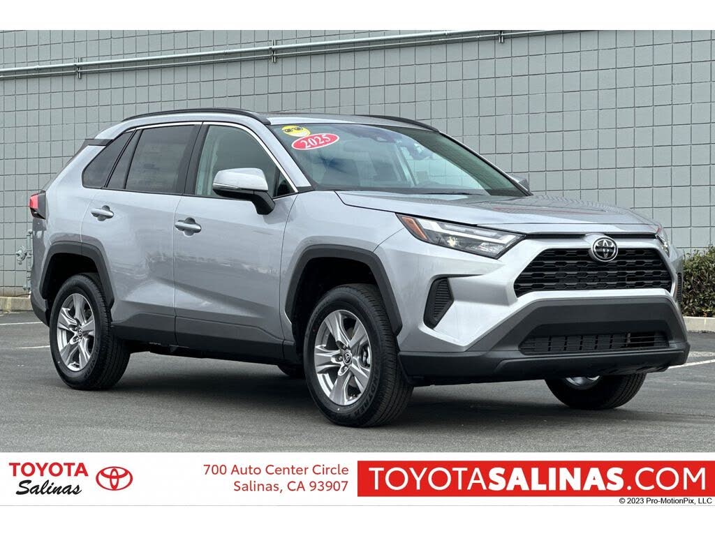 2025 Toyota RAV4 XLE AWD
