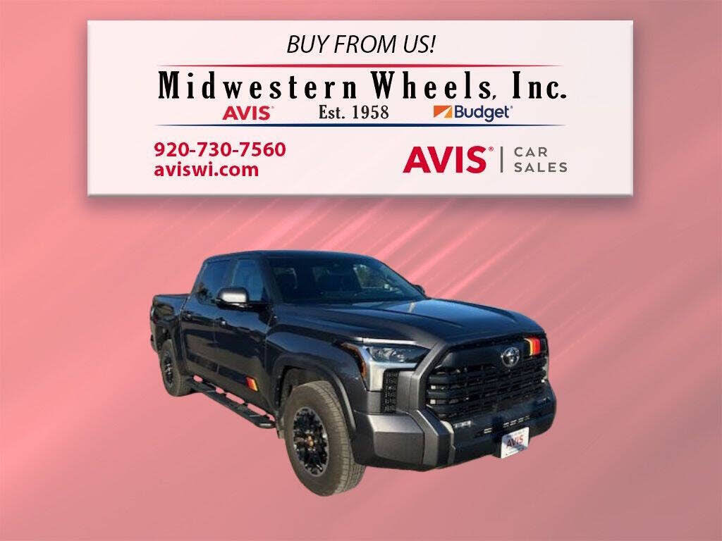 2025 Toyota Tundra SR5's photo