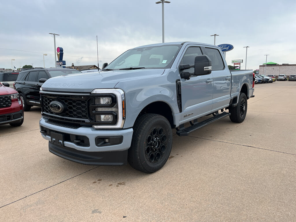 2026 Ford F-250 Super Duty Lariat Crew Cab 4WD