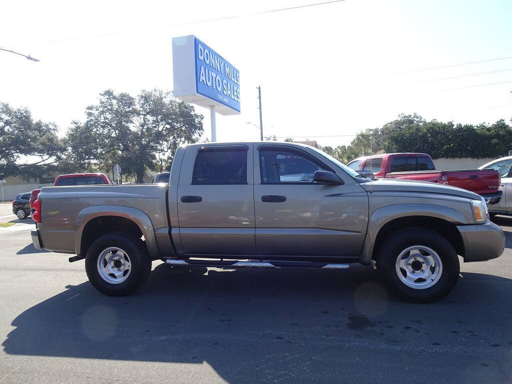 2006 Dodge Dakota SLT Quad Cab RWD