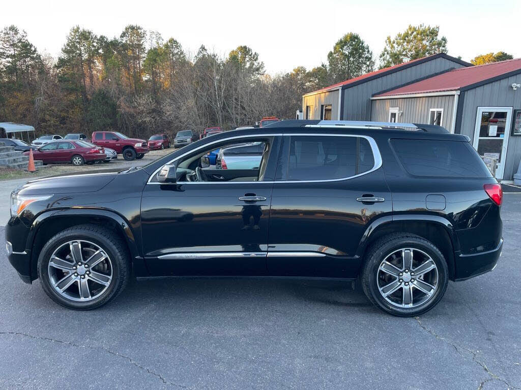 2017 GMC Acadia Denali FWD