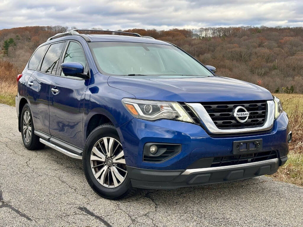 2017 Nissan Pathfinder SL 4WD