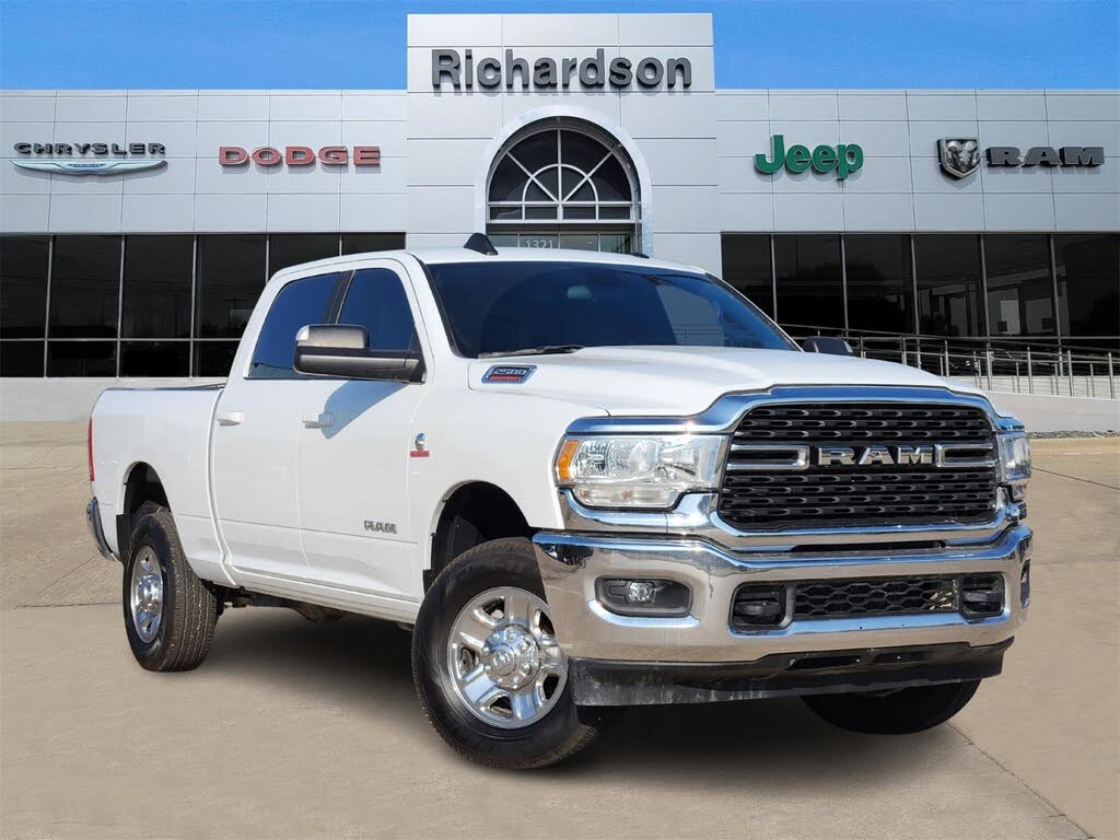 2022 RAM 2500 Big Horn Crew Cab 4WD