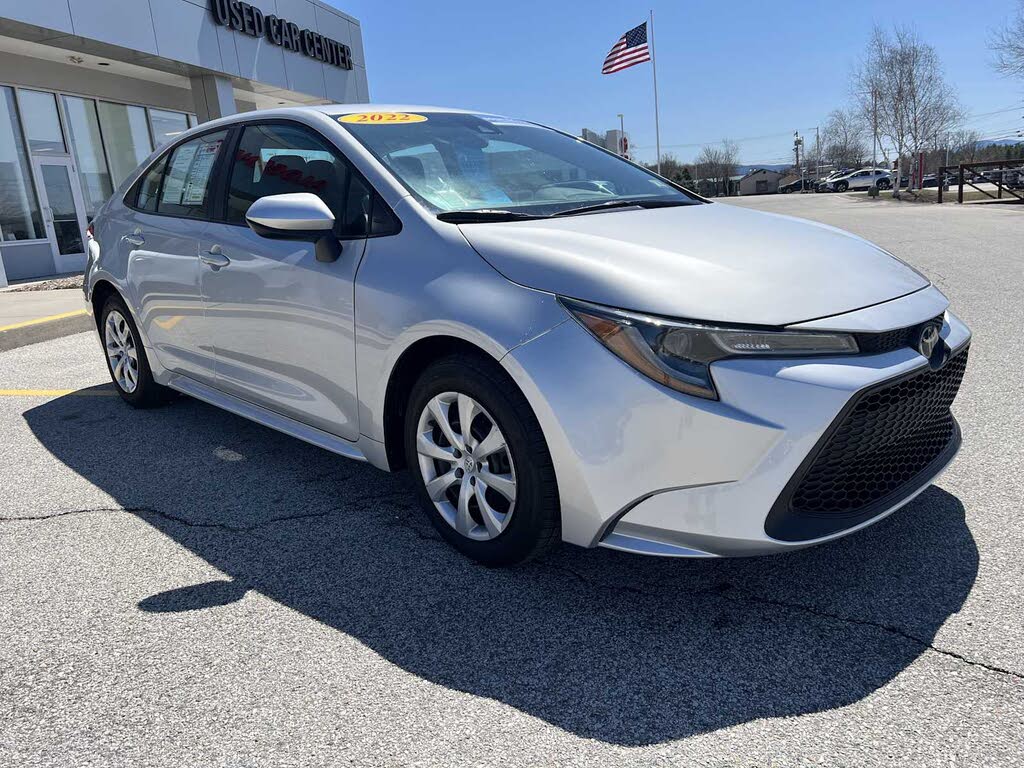 2022 Toyota Corolla LE FWD