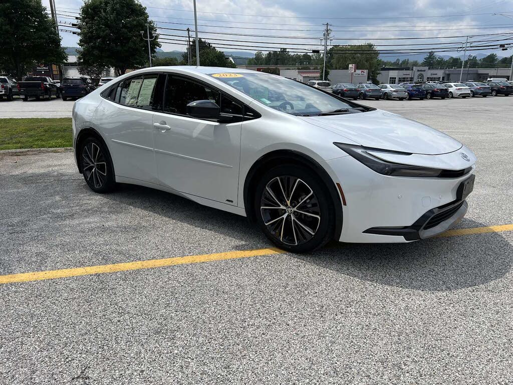 2023 Toyota Prius XLE AWD