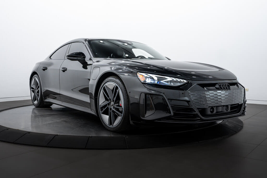 2024 Audi RS e-tron GT quattro AWD