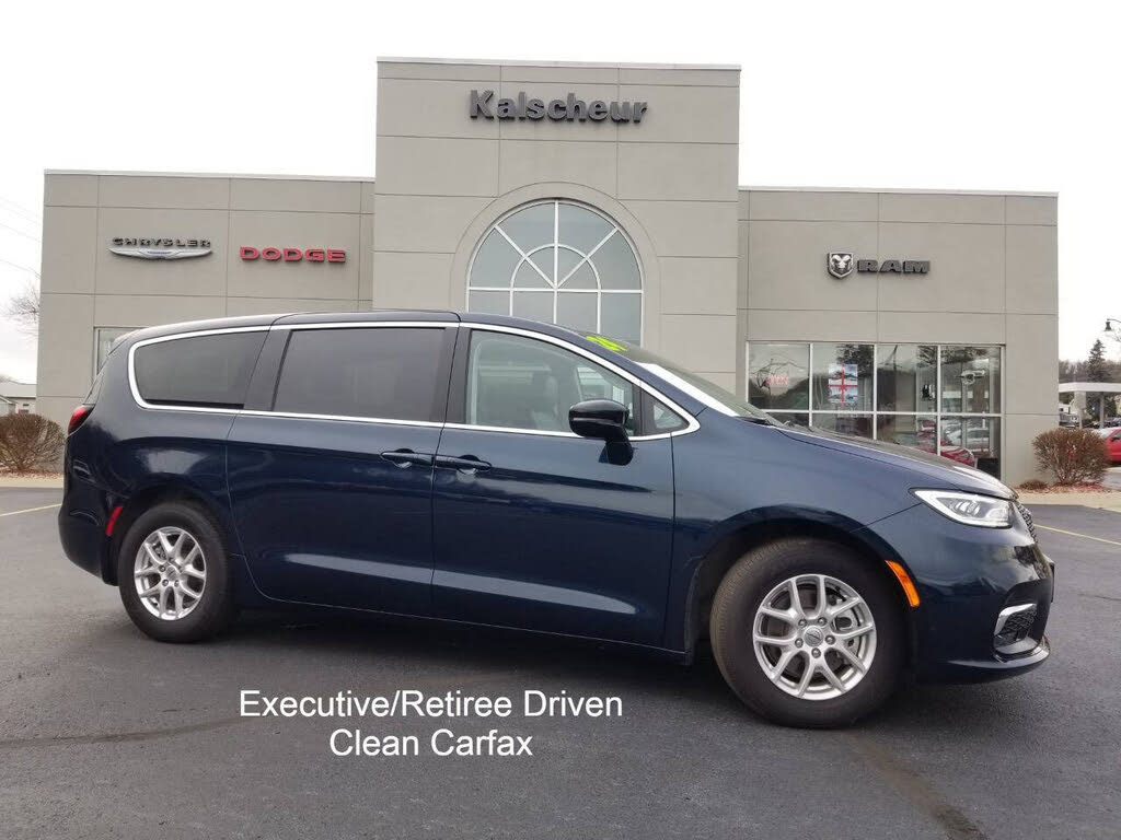 2024 Chrysler Pacifica Touring L FWD