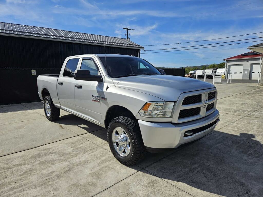 2015 RAM 3500 Tradesman Crew Cab 4WD
