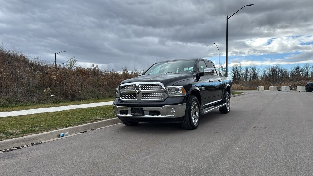 2018 RAM 1500 Laramie Crew Cab 4WD