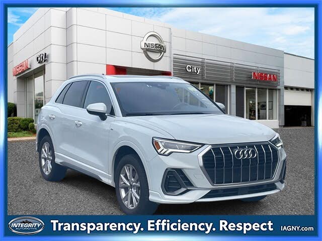 2023 Audi Q3 quattro Premium S Line 45 TFSI