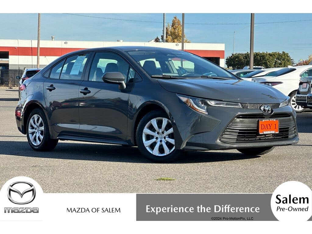 2023 Toyota Corolla LE FWD