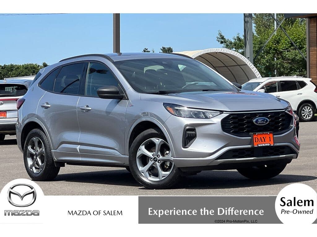 2024 Ford Escape ST-Line AWD