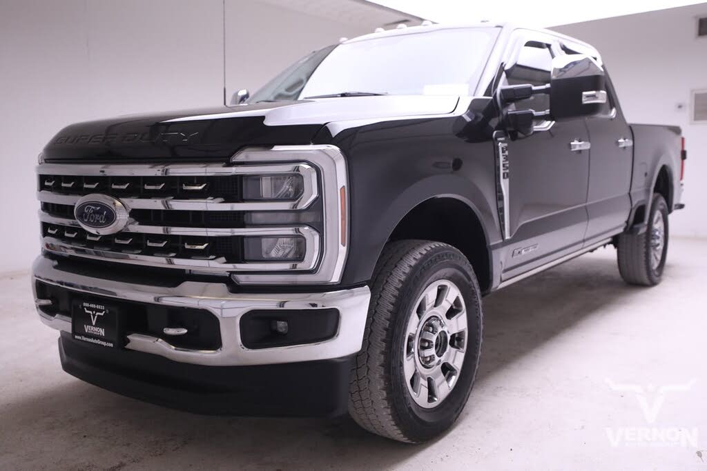 2024 Ford F-350 Super Duty Lariat Crew Cab 4WD