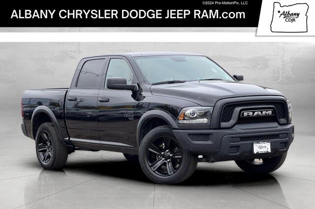 2024 RAM 1500 Classic Warlock Crew Cab 4WD