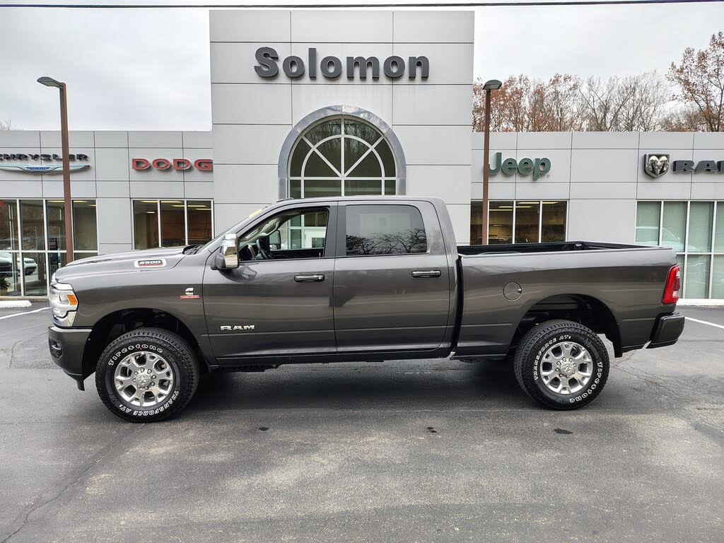 2024 RAM 2500 Laramie Crew Cab 4WD