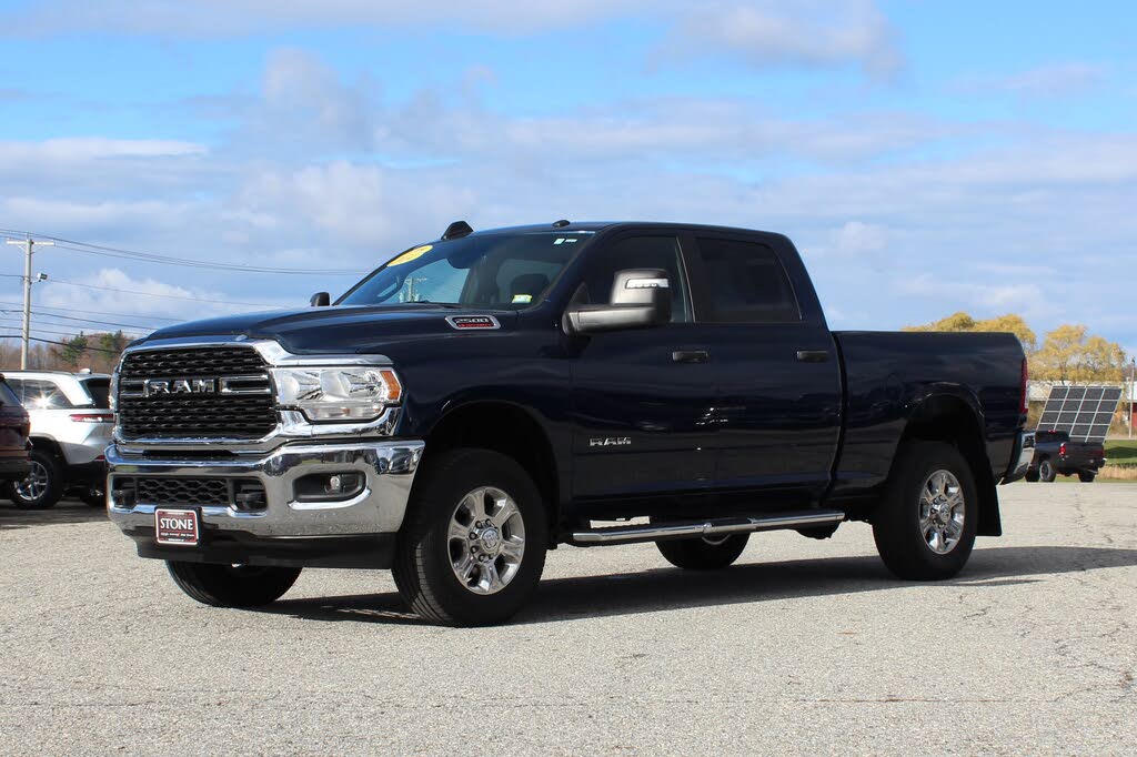 2024 RAM 2500 Big Horn Crew Cab 4WD