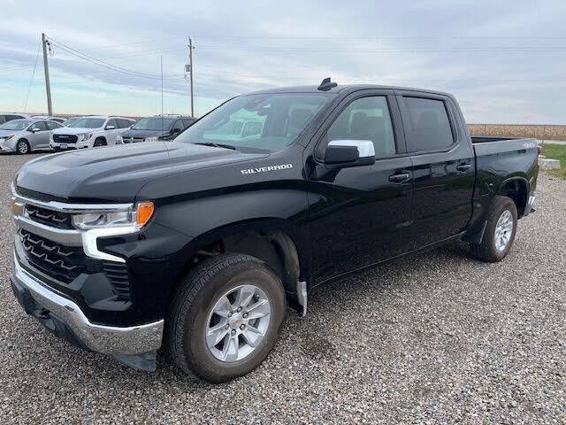 2025 Chevrolet Silverado 1500 LT Crew Cab 4WD